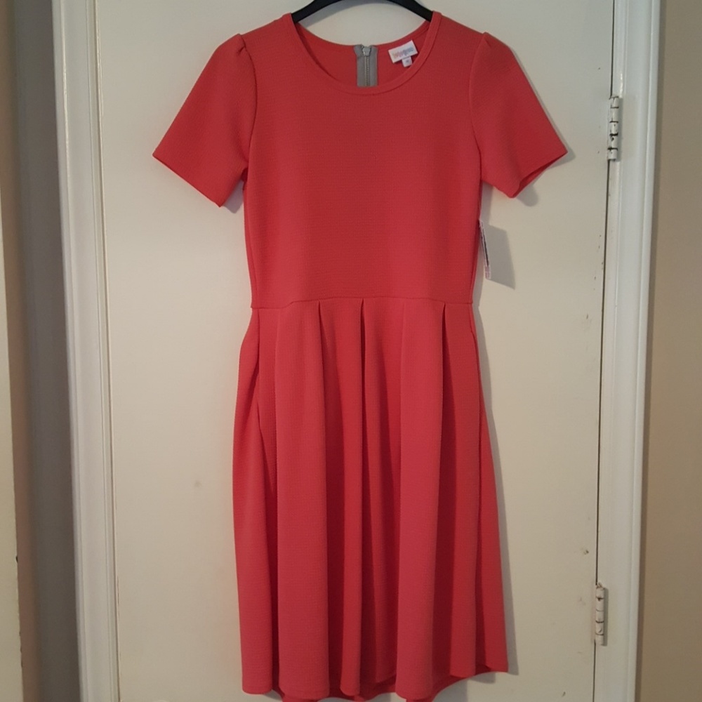 Lularoe Amelia- Size M